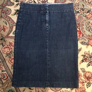 J. Crew stretch dark wash skirt regular size 4